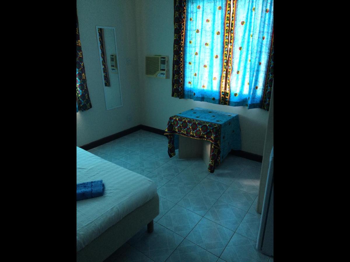 Anns Guesthouse Bakaugambia 외부 사진
